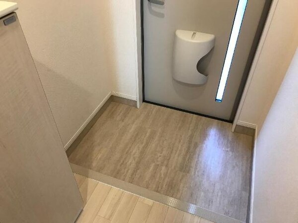 玄関(玄関)