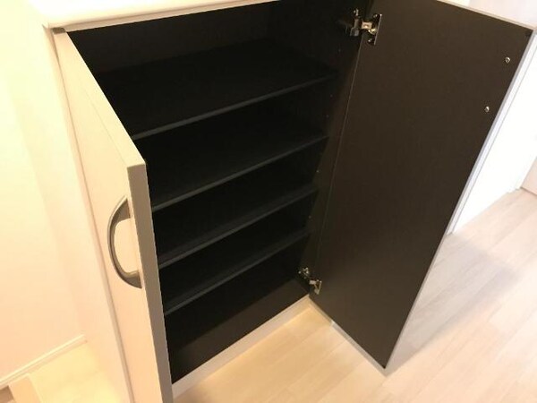 収納(下駄箱)