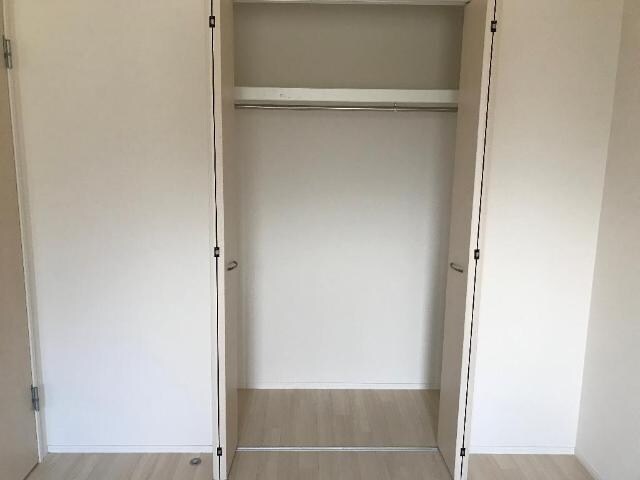 物件内観写真17　(クローゼット)