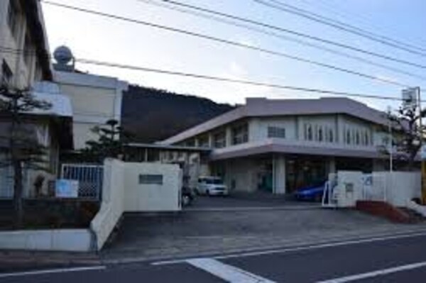 周辺環境(高松市立屋島東小学校まで500m)