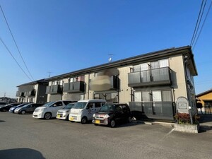 カメリアハイツ　B棟外観写真