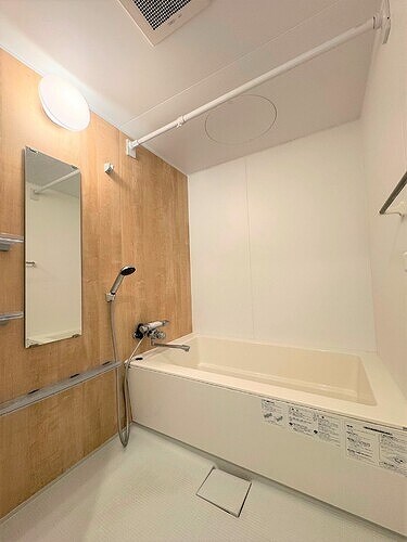 物件内観写真5　(浴室)