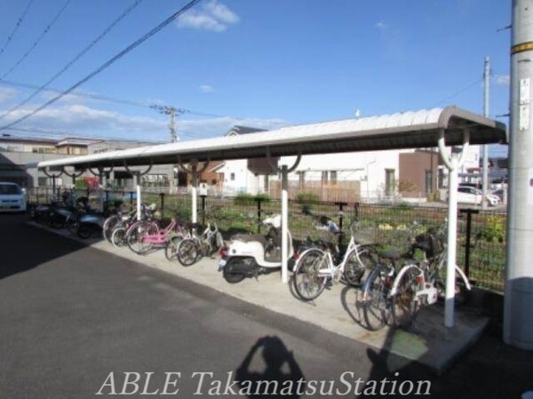 その他(駐輪場)