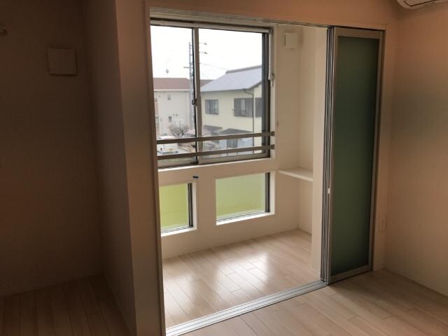 物件内観写真18　(サンルーム)