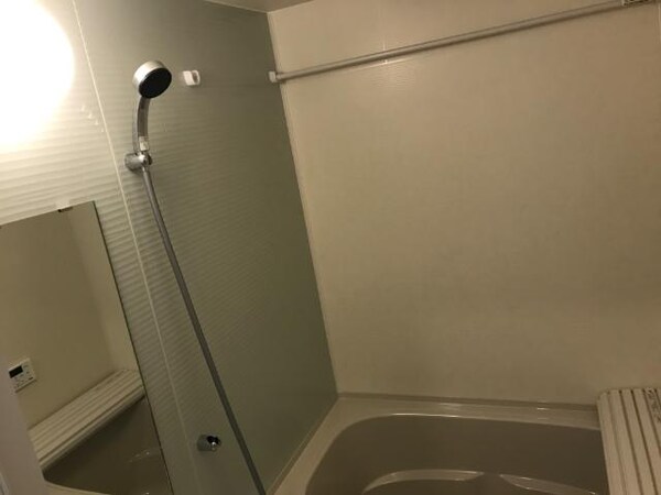 浴室(バス／シャワールーム等)