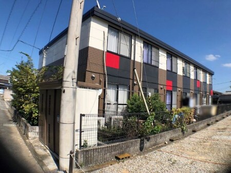 レオパレスレインボー外観写真