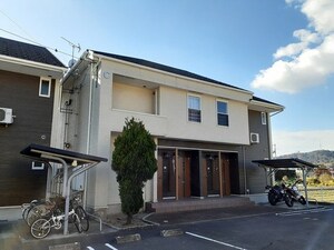 クローバー　ポンドＣ外観写真