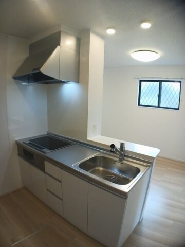 物件内観写真10　(使いやすいキッチンです)