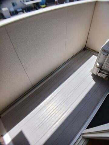 物件内観写真18　(バルコニー付きです)