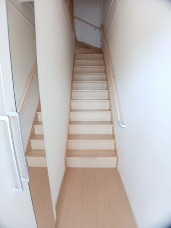 玄関(落ち着いた玄関です)