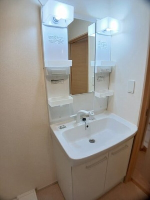 洗面・脱衣所(スペースが確保できる洗面所です)