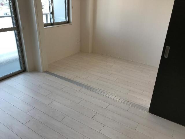 物件内観写真15　(洋室)