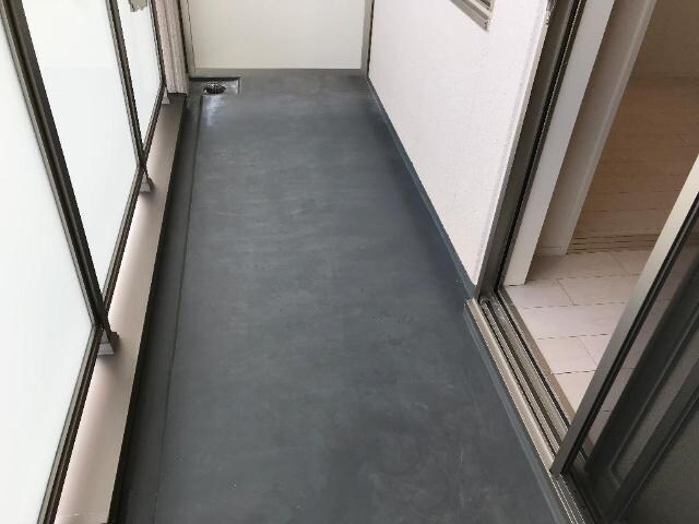 物件内観写真28　(ベランダ)