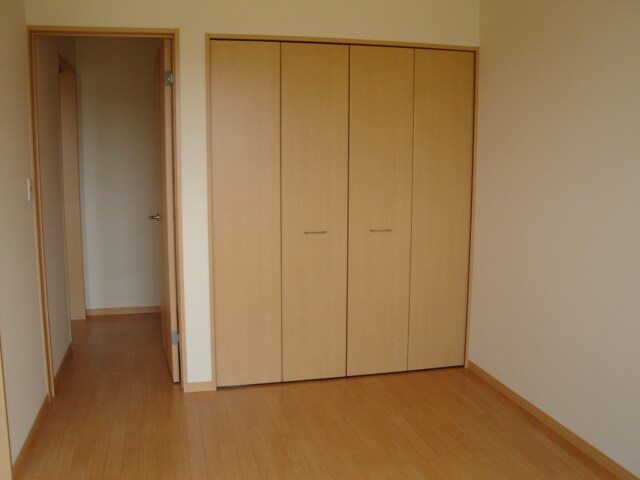 物件内観写真9　(洋室)