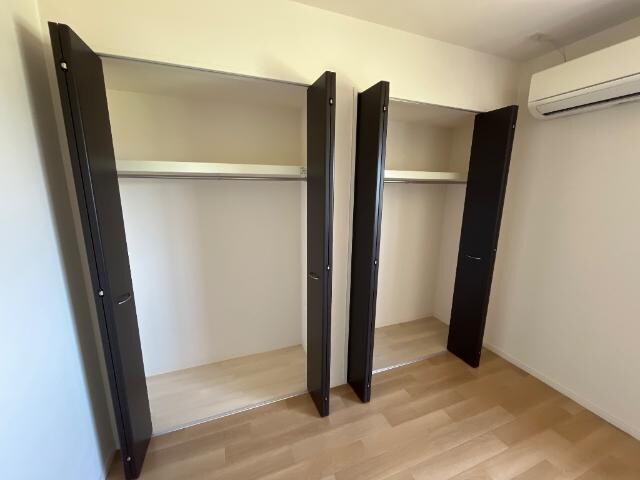 物件内観写真14　(クローゼット)