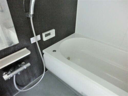 物件内観写真5　(浴室)