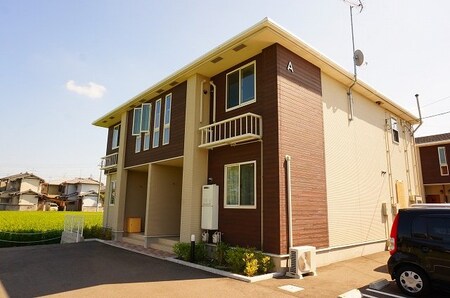 アメニティーハイツ川島ⅢＡ外観写真
