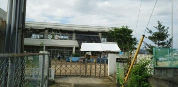 周辺環境(かわしま保育園さんまで740m)