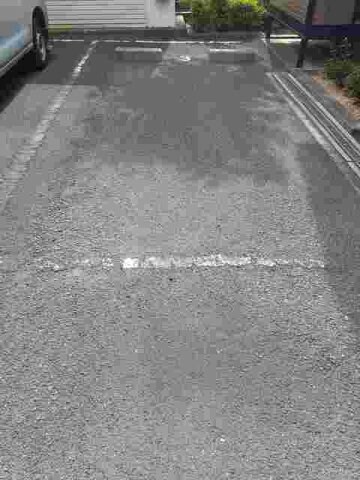 物件外観写真2　(駐車場です)