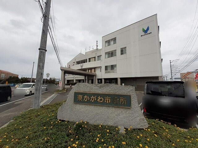 物件外観写真7　(東かがわ市役所まで1000m)