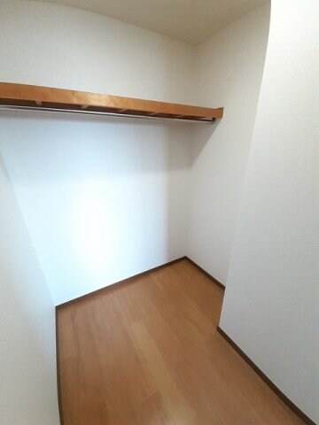 物件内観写真14　(収納のためのスペースです)