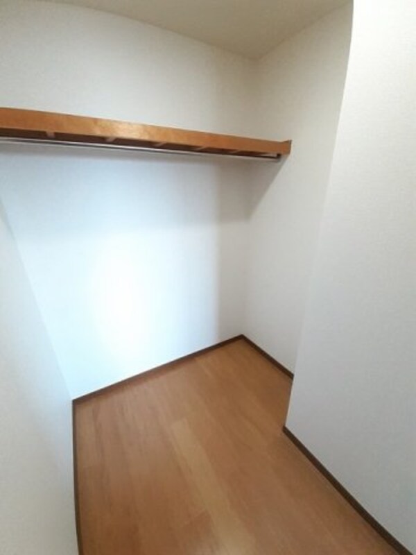 収納(収納のためのスペースです)