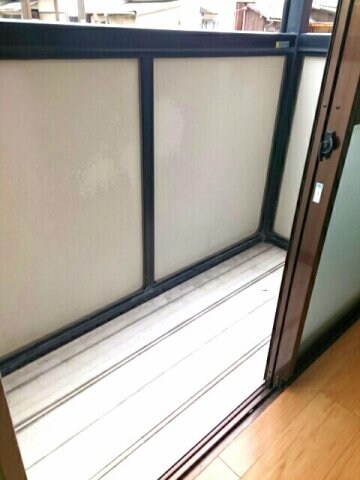 物件内観写真16　(陽当たり良好なバルコニーです)