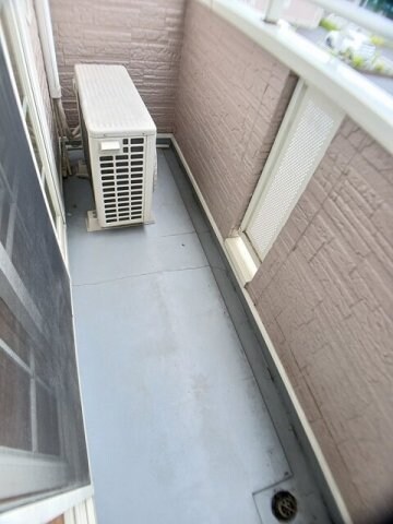 物件内観写真18　(バルコニーがあります)