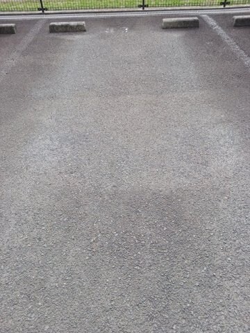 物件外観写真2　(カースペースがあります)