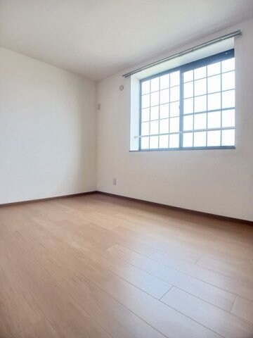 物件内観写真12　(過ごしやすい室内です)