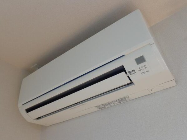 建物設備(エアコン)