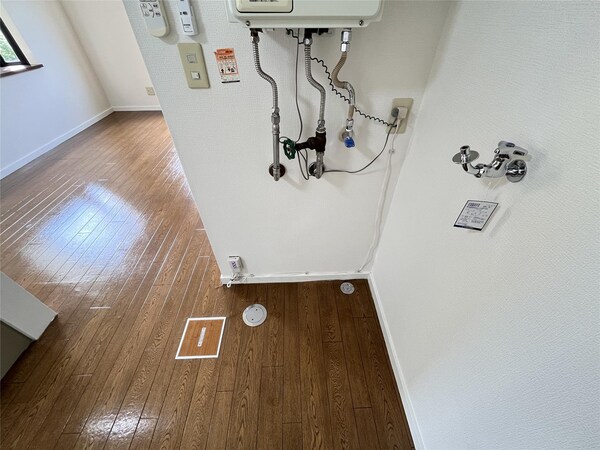 居室(洗濯機置き場)