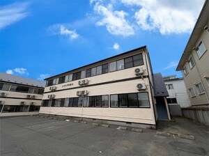 コーポ八戸太郎B外観写真