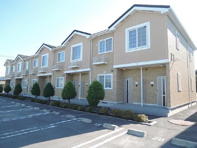 [大東建託]オリエンス・アウローラ (三沢市)の物件外観写真