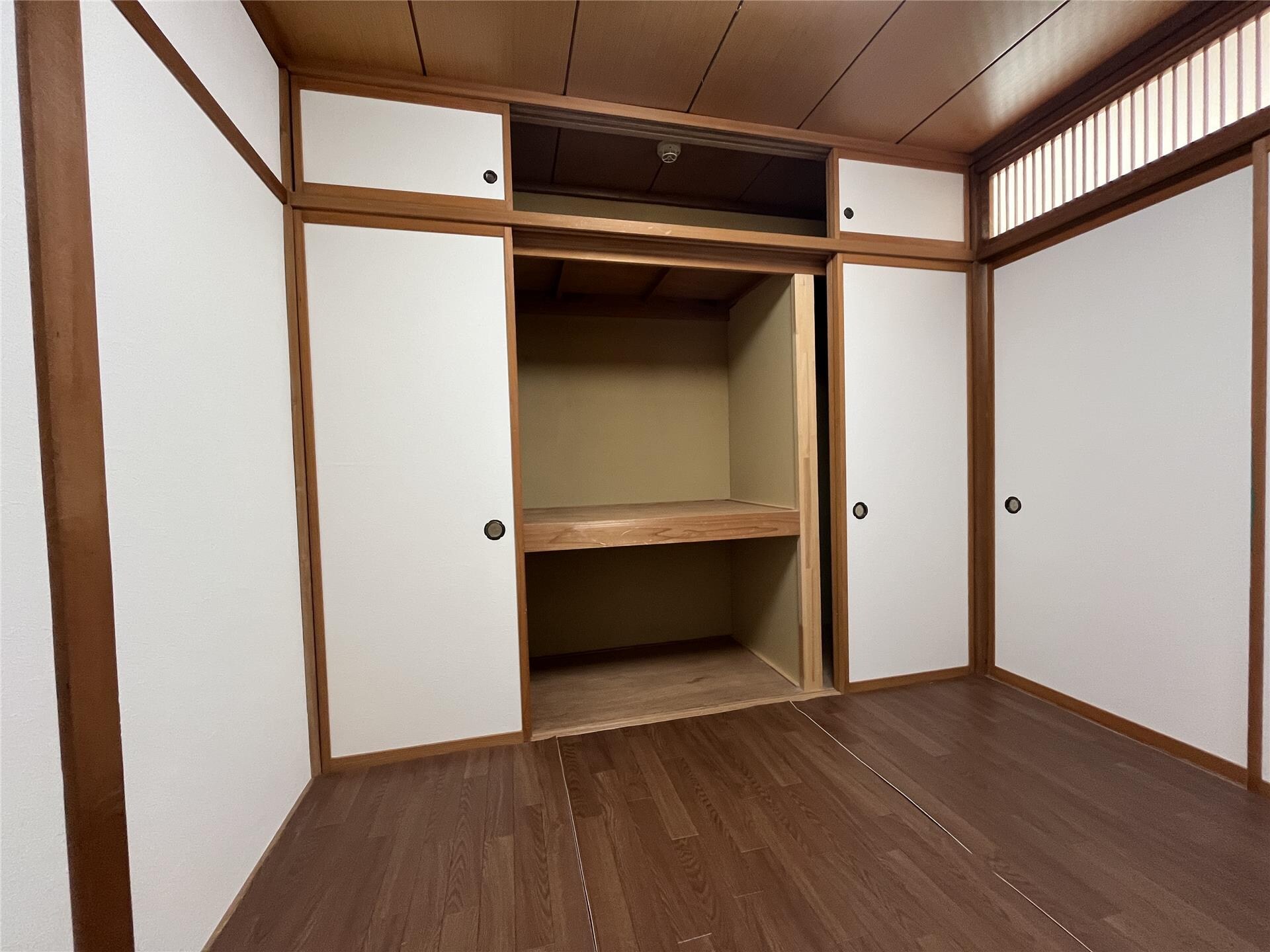 物件内観写真8　(収納)