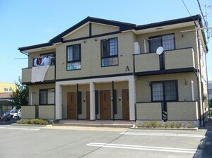 ソレアードA　202号室外観写真