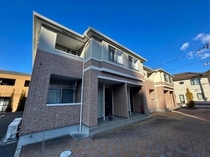 クレストの外観写真