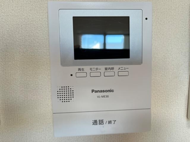 物件内観写真23　(カメラ付インターホン)