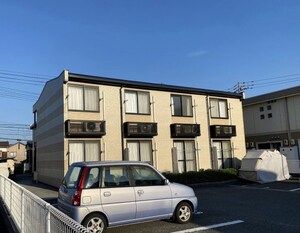 レオパレス東大浜２外観写真