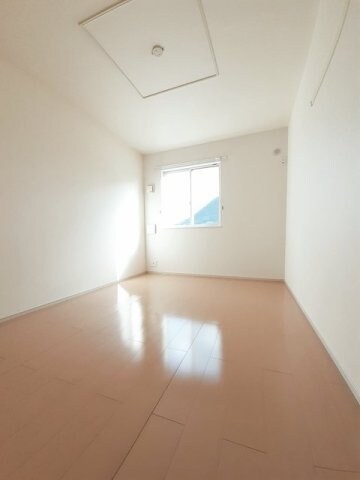 物件内観写真12　(おしゃれな内装です)