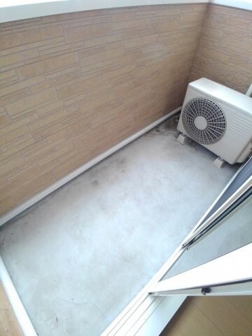 物件内観写真18　(陽当たり良好なバルコニーです)