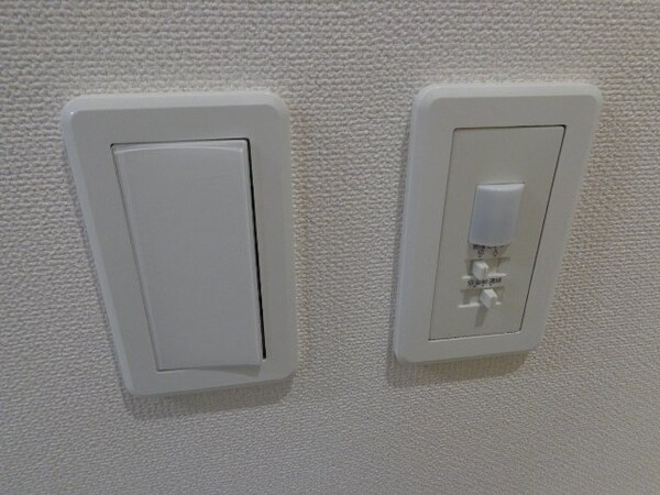 建物設備(人感センサー)