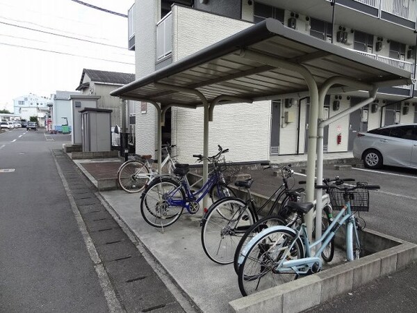 その他(駐輪場)