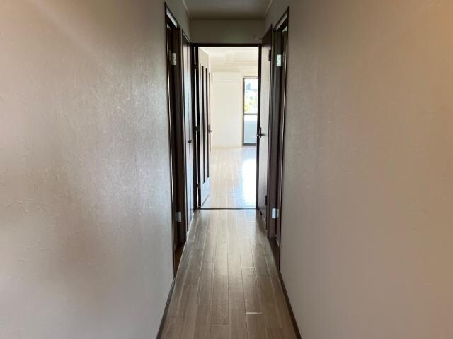 物件内観写真12　(廊下（イメージ）)