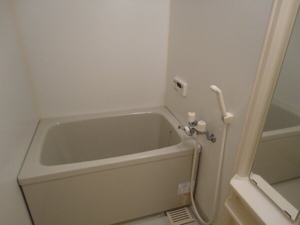 浴室(バス／シャワールーム等)