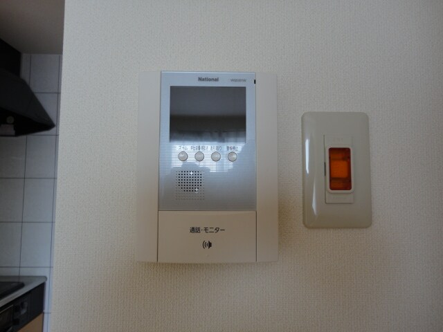 物件内観写真20　(カメラ付インターホン)