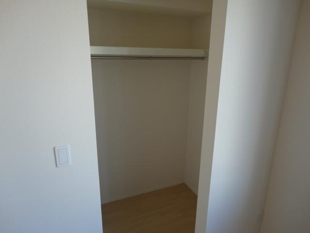 物件内観写真19　(収納)