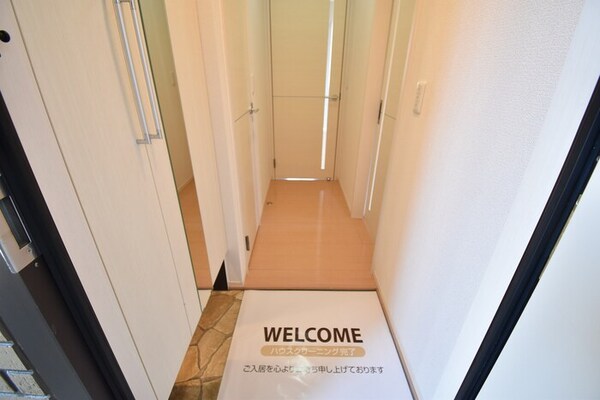 玄関(他部屋参照)