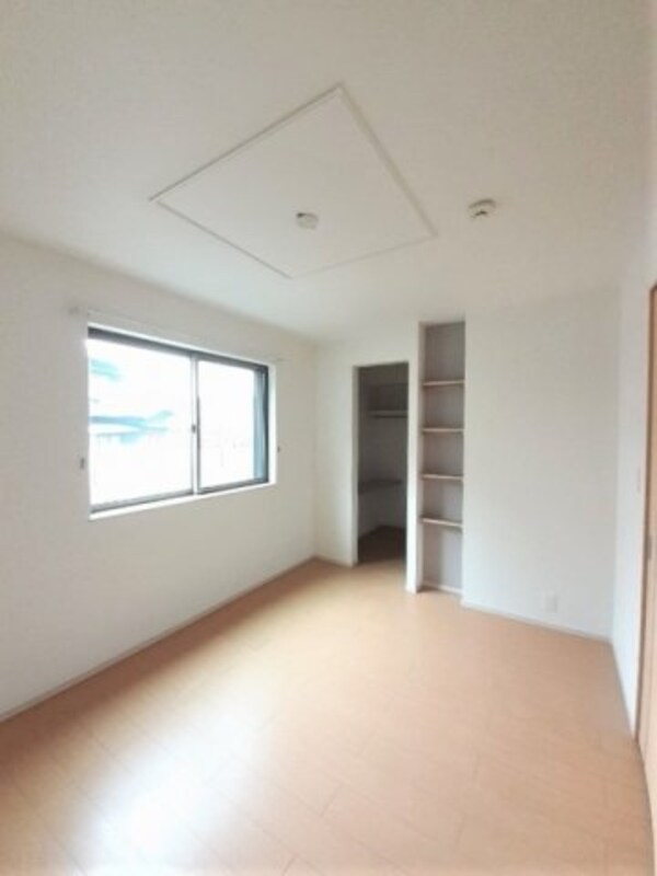 内装他(中はこのようになっています)