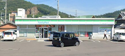ファミリーマート 高松西ハゼ町店